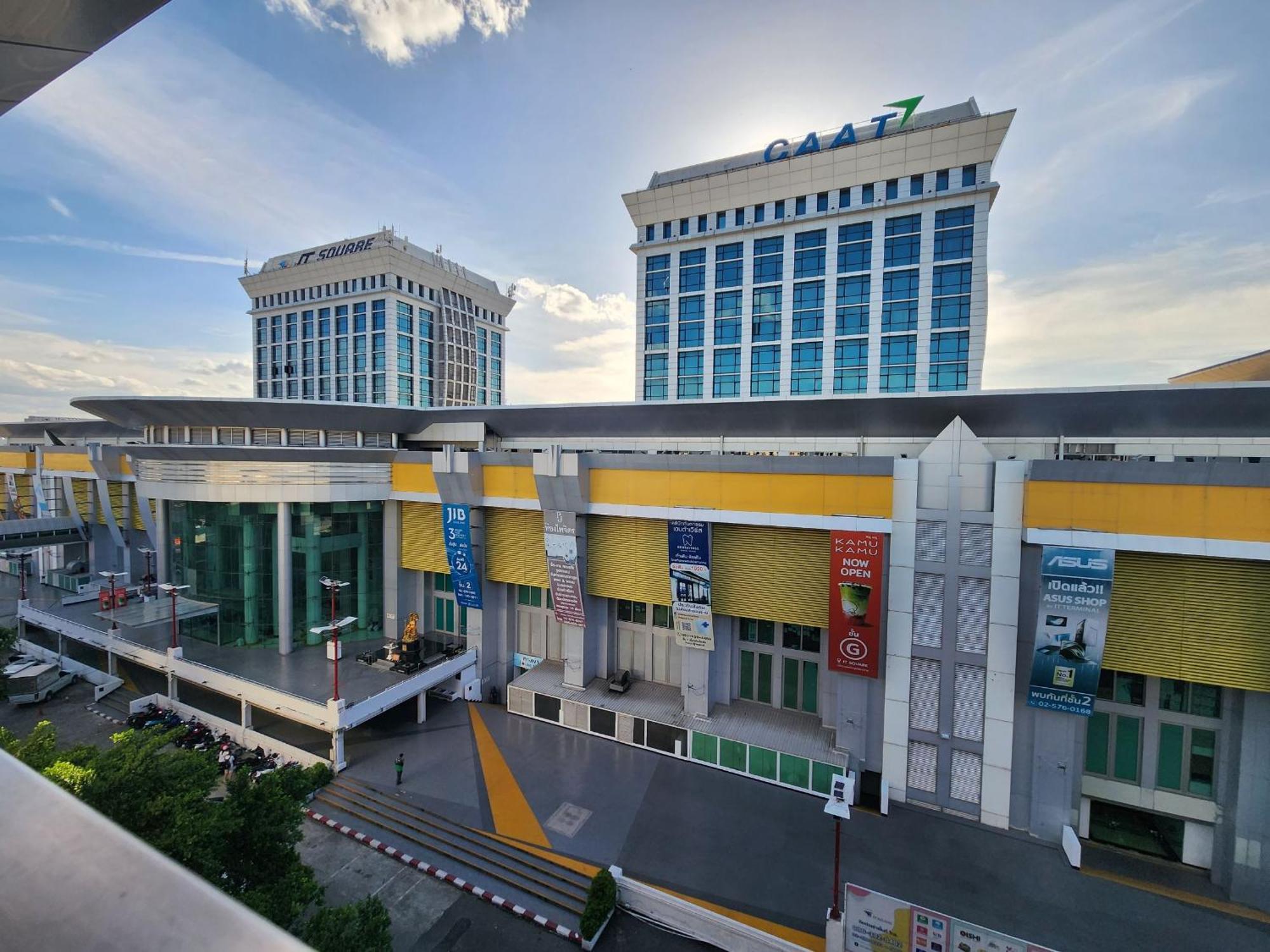 Roomquest It Square Don Mueang Airport Бангкок Экстерьер фото